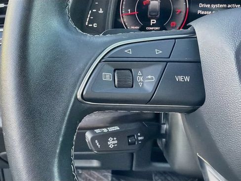 Certified 2025 Audi Q7 2.0T Premium AWD/4WD image 37