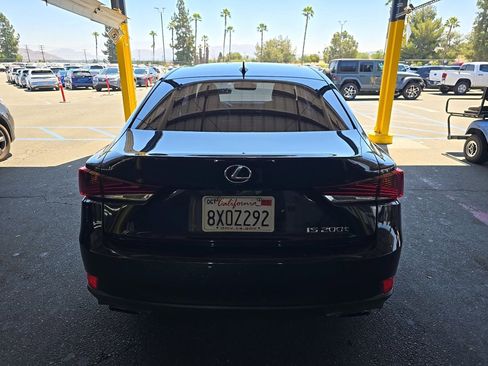 Used 2017 Lexus IS 200t RWD image 5