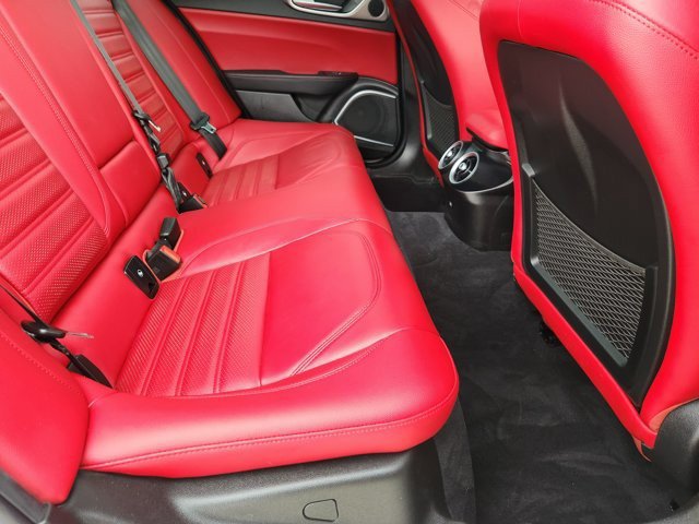 Used 2021 Alfa Romeo Giulia Ti Sport RWD image 31