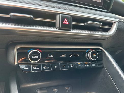 Used 2024 Kia K5 GT-Line w/ GT-Line Premium Package FWD image 21