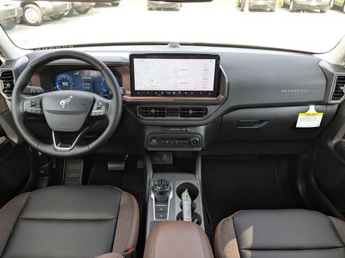 New 2025 Ford Bronco Sport Outer Banks w/ Outer Banks Tech Package+ image 16