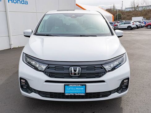 New 2026 Honda Odyssey EX-L image 3