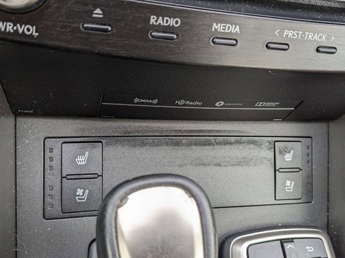 Used 2018 Lexus IS 300 AWD w/ Comfort Package image 39