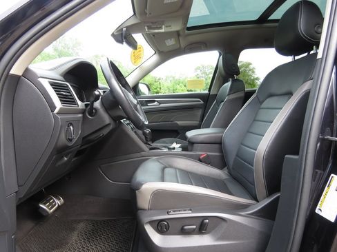 Used 2022 Volkswagen Atlas SEL Premium AWD/4WD image 10