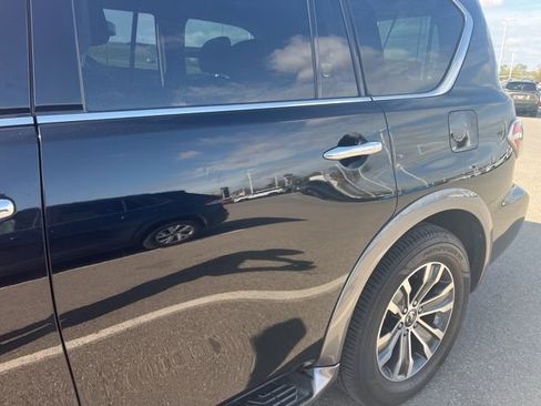 Used 2018 Nissan Armada SL w/ Moonroof Package image 9