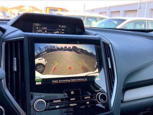 Certified 2024 Subaru Forester Limited image 27