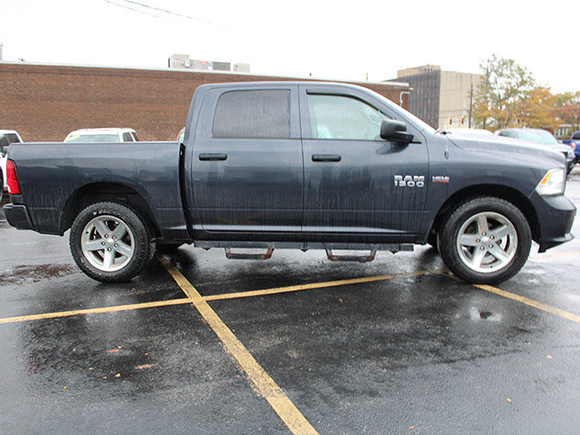 Used 2016 RAM 1500 Express w/ Popular Equipment Group AWD/4WD image 5
