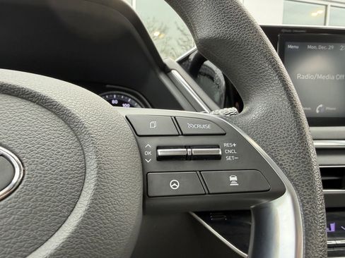 Used 2020 Hyundai Sonata SEL w/ Cargo Package image 18