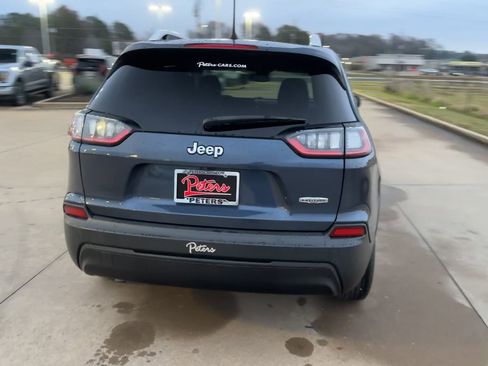 Used 2021 Jeep Cherokee Latitude image 8