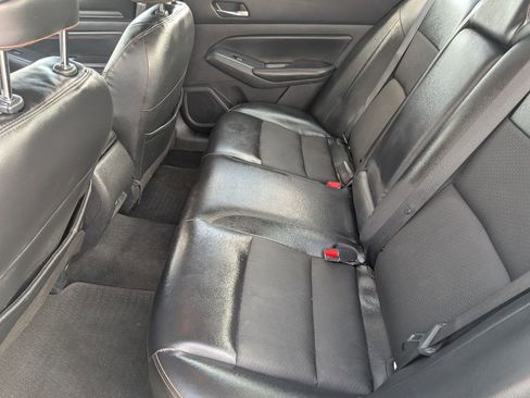 Used 2020 Nissan Altima 2.5 SR image 10