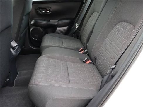 Used 2025 Honda HR-V LX image 21