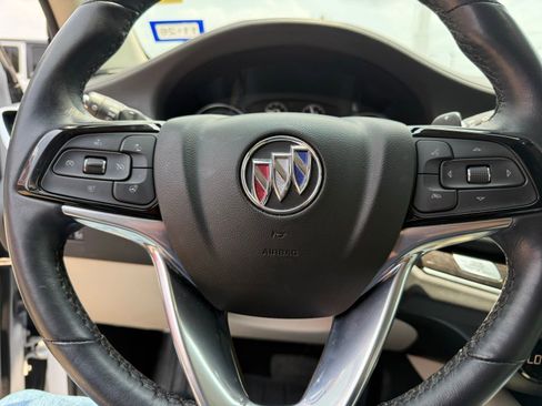 Used 2024 Buick Enclave Essence w/ Experience Buick Package FWD image 8