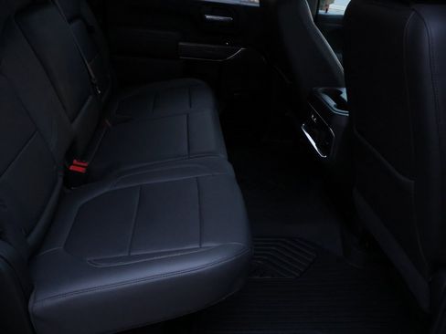 Used 2020 Chevrolet Silverado 2500 LTZ image 16