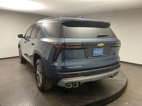 New 2026 Chevrolet Traverse LT w/ LPO, Floor Liner Package image 5