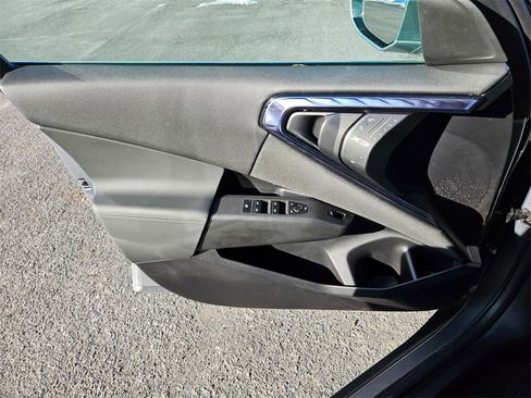 Used 2025 BMW X3 xDrive30i w/ Premium Package image 7