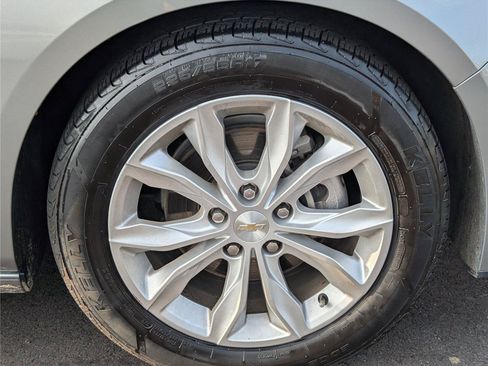 Used 2024 Chevrolet Malibu LT FWD image 39