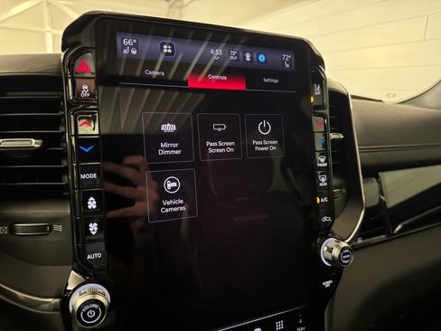 Used 2026 RAM 1500 Laramie w/ Night Edition image 29