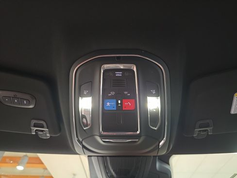 New 2025 Dodge Charger R/T w/ Quick Order Package 25M R/T image 17