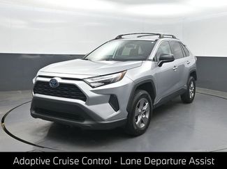 Used 2023 Toyota RAV4 LE AWD/4WD video 1