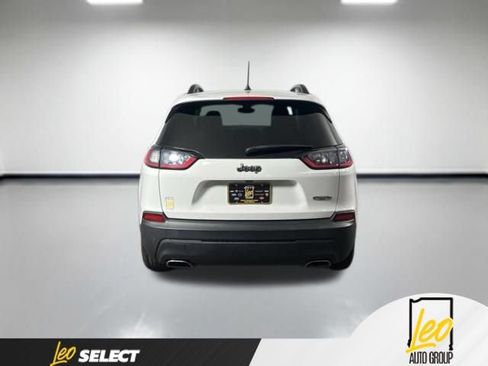 Used 2022 Jeep Cherokee Latitude Lux FWD image 5