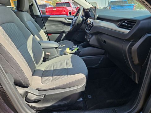 Used 2021 Ford Escape SE FWD image 26