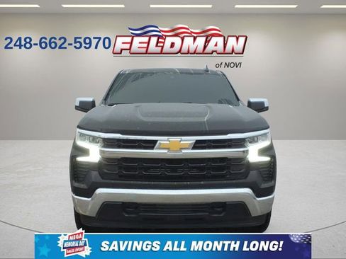 Used 2025 Chevrolet Silverado 1500 LT AWD/4WD image 9