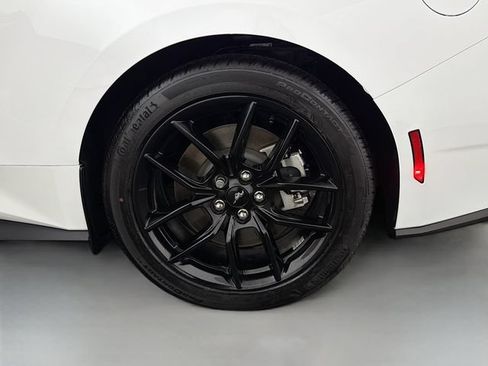 Used 2024 Ford Mustang GT Premium RWD image 33