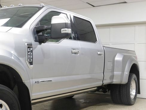 Used 2021 Ford F450 Limited w/ FX4 Off-Road Package AWD/4WD image 16