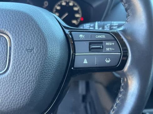 Used 2023 Honda HR-V EX-L image 12