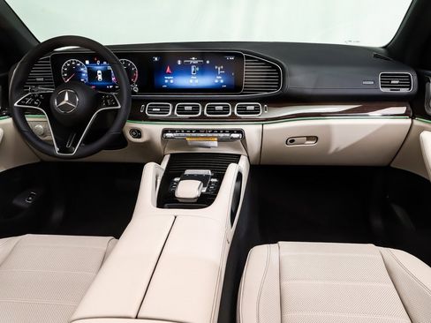 New 2026 Mercedes-Benz GLE 450 4MATIC Coupe image 8