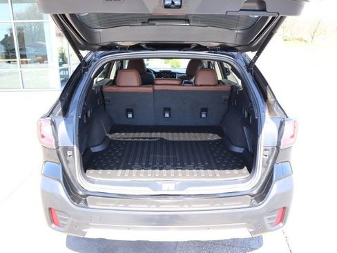 Used 2021 Subaru Outback Touring XT image 18