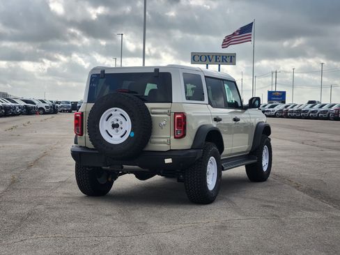 New 2026 Ford Bronco Heritage Edition AWD/4WD image 4