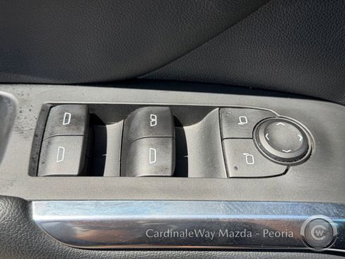 Used 2024 Chevrolet Traverse LT AWD/4WD image 20