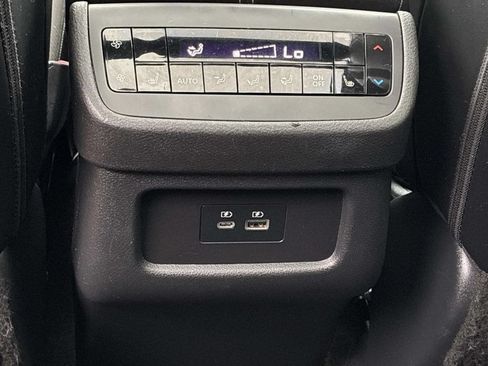 Certified 2024 Nissan Pathfinder SL w/ SL Premium Package AWD/4WD image 17