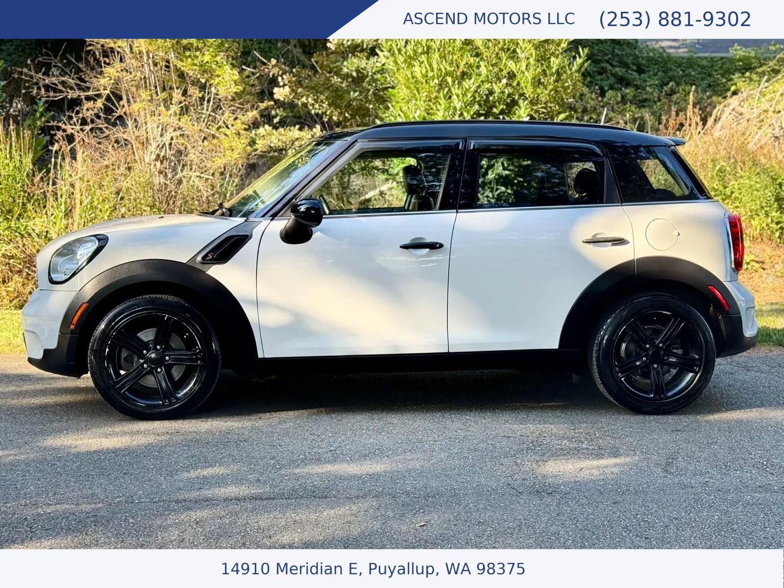 Used 2015 MINI Cooper Countryman S FWD image 2