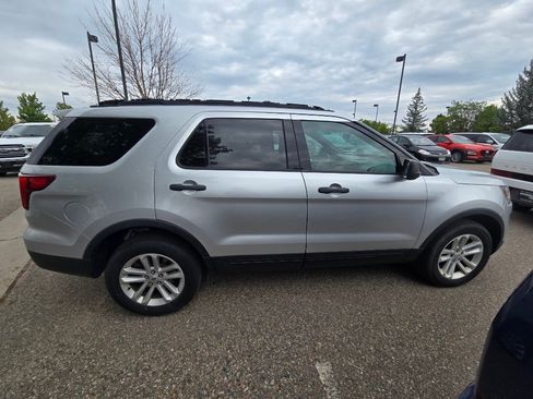 Used 2016 Ford Explorer 4WD image 16