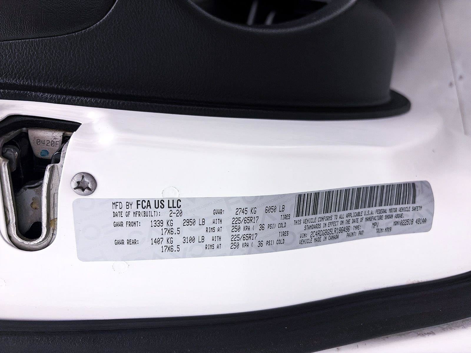 Used 2020 Dodge Grand Caravan SE FWD image 25