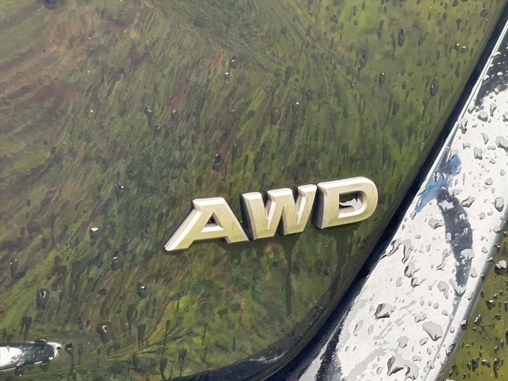 Used 2025 Nissan Altima 2.5 SV AWD/4WD image 12