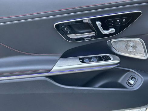 Certified 2026 Mercedes-Benz CLE 53 AMG 4MATIC Cabriolet image 29