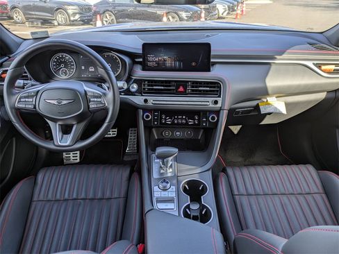 Used 2025 Genesis G70 3.3T Advanced image 12