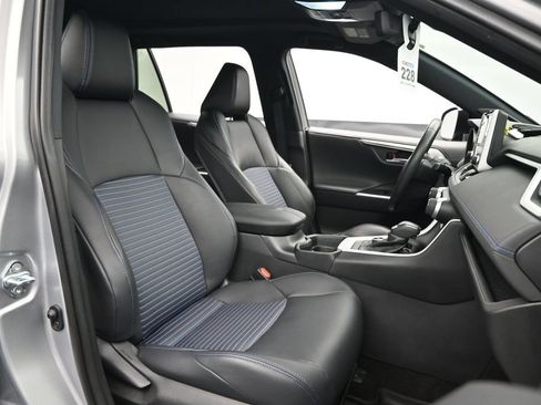 Used 2021 Toyota RAV4 XSE AWD/4WD image 28
