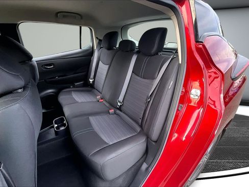 Used 2022 Nissan Leaf SV image 21