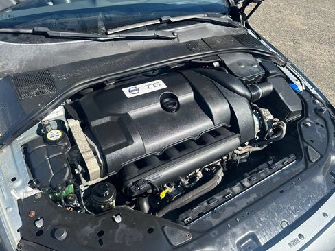 Used 2013 Volvo XC70 T6 AWD/4WD image 43