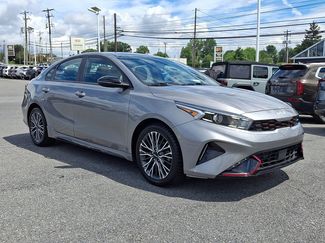 Used 2023 Kia Forte GT-Line w/ GT-Line Premium Package FWD video 3