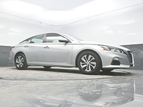 Used 2021 Nissan Altima 2.5 S image 27