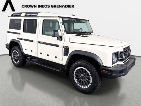 Used 2025 INEOS Grenadier AWD/4WD image 3