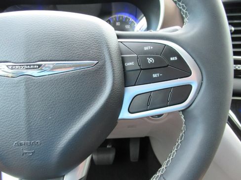 Certified 2023 Chrysler Voyager LX FWD image 24