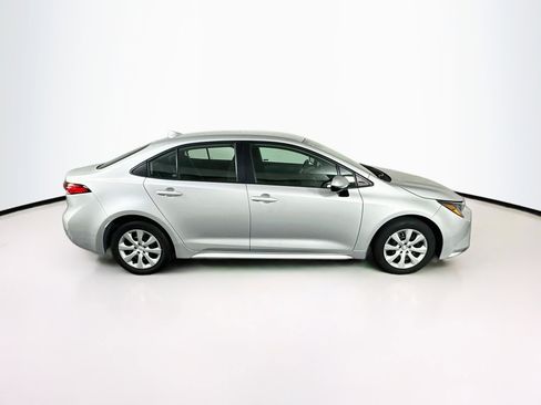 Used 2024 Toyota Corolla LE FWD image 10