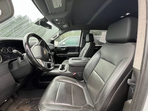 Used 2020 Chevrolet Silverado 1500 LTZ AWD/4WD image 6