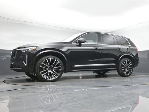 New 2026 Volvo XC90 B6 Plus w/ Protection Package Premier AWD/4WD image 41
